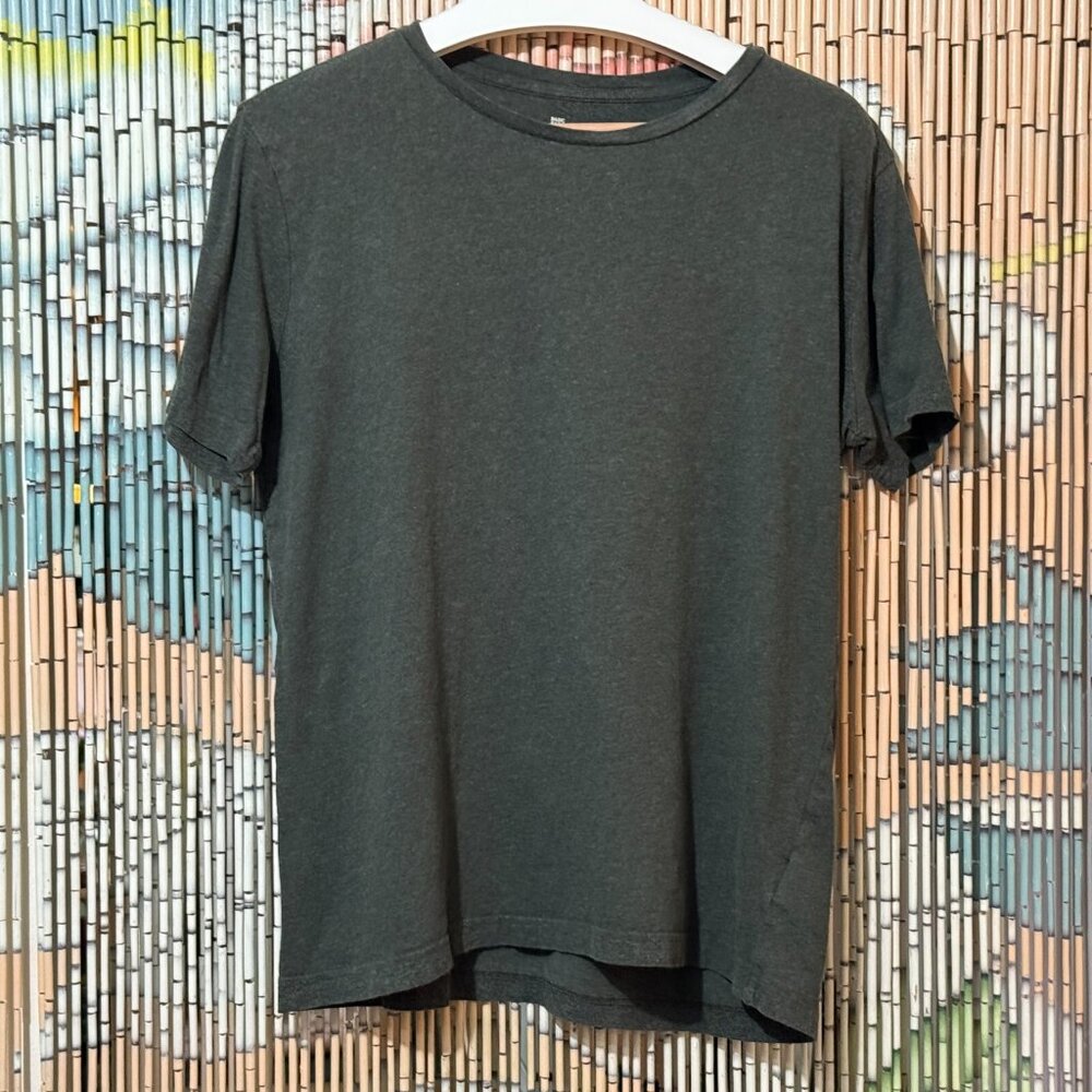 H&M, Basic Short Sleeve Crew Tee, 100% Cotton T-Shirt, Green, M
